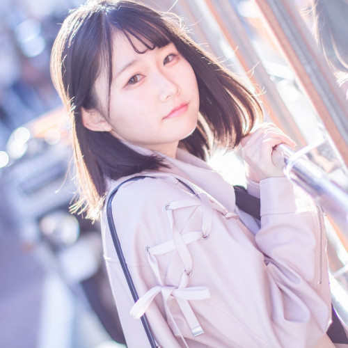 撮影会モデルやよ