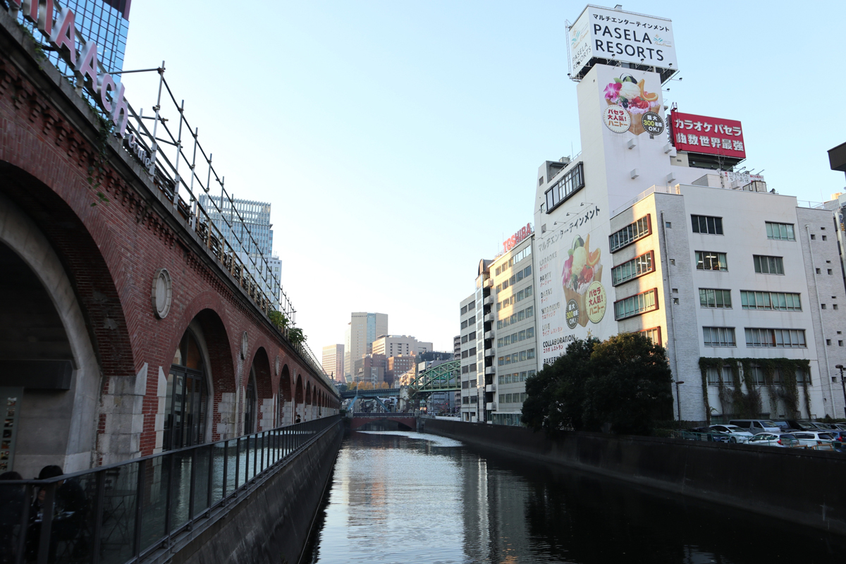 秋葉原